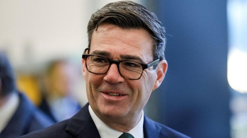 No 10 appears to backtrack on PM's freedom of movement referendum suggestion